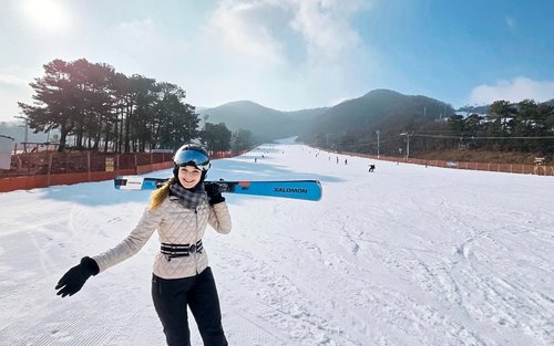 Tour trượt tuyết một ngày cho người mới bắt đầu từ Seoul: Jisan Ski Resort (Khu nghỉ dưỡng gần nhất)