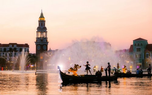 Phu Quoc Vinpearl Night Safari & Grand World Night Tour