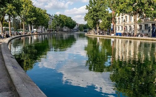 Paris Canal Saint-Martin Half-Day Small Group River Cruise