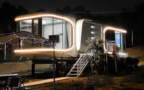 世外桃源渡假村 Glamping｜宇宙テーマの豪華グランピング、ペット同伴可｜打鼓嶺