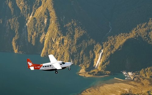 Voo Cênico em Milford Sound