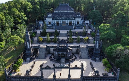 Vstupenka do hrobky císaře Khai Dinhe v komplexu památek Hue UNESCO