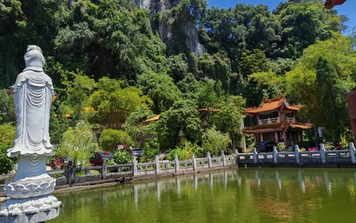 Ipoh Heritage and Cave Temples Day Tour from Kuala Lumpur
