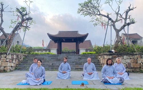 3 Ngày Đỉnh Cao Tĩnh Tâm tại Yên Tử