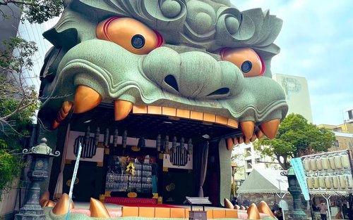 Osaka Private Customizable Tour with Hotel Pick-up
