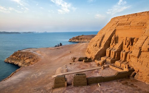 Perjalanan Sehari Peribadi Kuil Aswan Abu Simbel