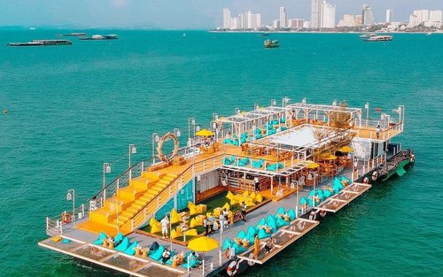 Tappia Floating Cafe Pattaya