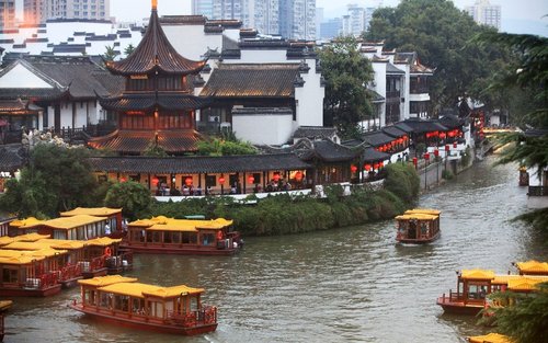 En dagstur med højhastighedstog fra Shanghai til Nanjing Præsidentpalads, Sun Yat-sens Mausoleum og Confucius-templet