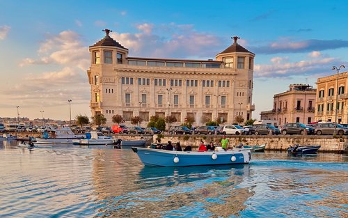 Siracusa Ortigia Half-Day Big Group Boat Tour
