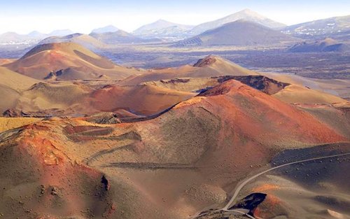 Arrecife Timanfaya National Park Half-Day Small Group Tour