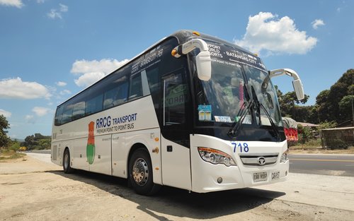 Ônibus P2P Expresso RRCG do Terminal 3 do NAIA via Runway Manila (Newport World Resort) para Lipa City