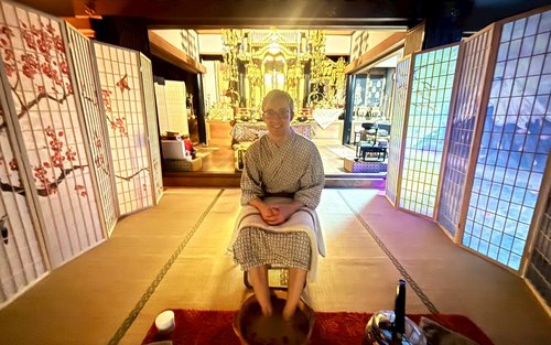 大阪：寺廟日式靈氣療法及芳香按摩