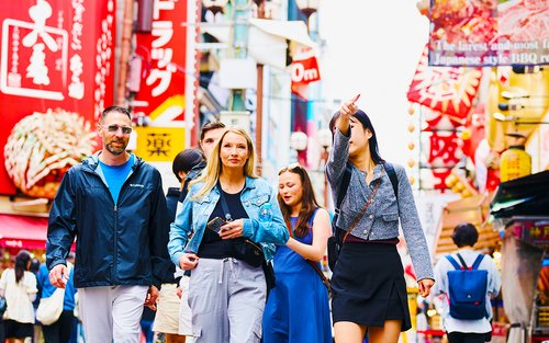 Osaka: Tour a piedi di 2 ore tra le attrazioni principali e le gemme nascoste