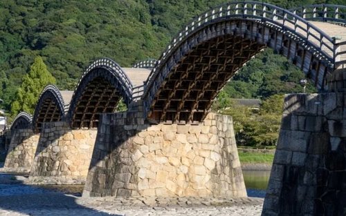 Tour 1 ngày Iwakuni: Cầu Kintai, Phố Lâu Đài & Khắc Dấu