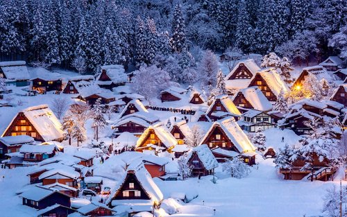 名古屋 白川郷、郡上八幡＆高山 世界遺産日帰りツアー