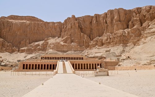 Luxor Tour of Visit East and West Nile Banks Highlights Tour