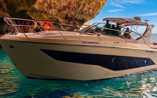 Benagil Caves Private Yacht Cruise