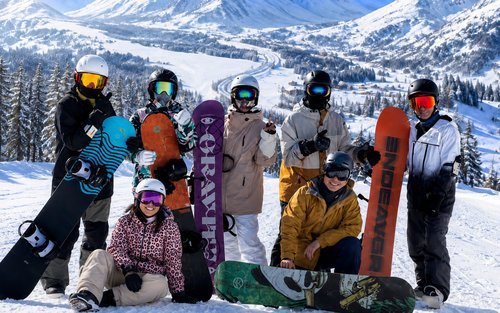 Naeba Ski Resort - Chinese Private Ski Lessons (Small Class, 1-4 people)