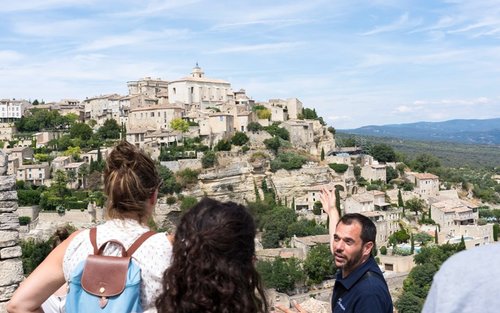 Cassis and Luberon One-Day Tour from Aix-en-Provence