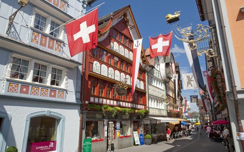 ทัวร์รถบัสเปิดประทุนในซูริค พร้อมเยี่ยมชม Chocolarium และโรงงานชีส Appenzell