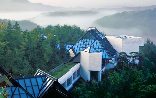 Shiga: Lake Biwa Shirahige Shrine & Miho Museum & Former Chikurin-in Temple Day Trip | Departing from Osaka/Kyoto