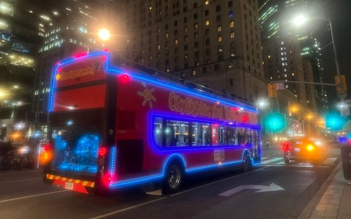  Toronto Panoramic Night Bus Tour 