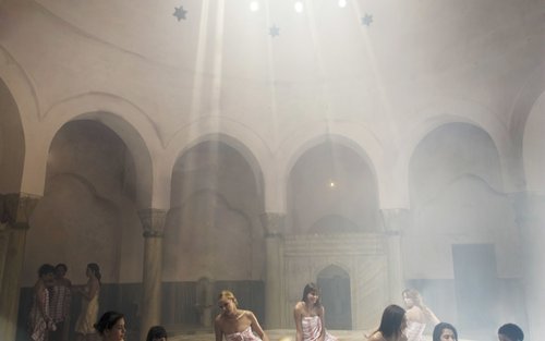 Historical Cemberlitas Hamam in Old City