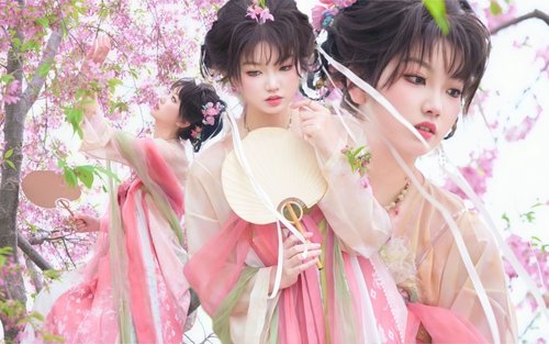 Chengdu Chunxi Road Hanfu Rental Photography Experience