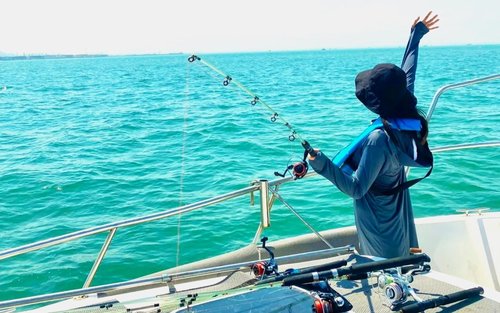 深圳吉澳灣出海體驗（遊艇海釣+海上浮潛+趕海+快艇觀光+海上漿板+海上魔毯）