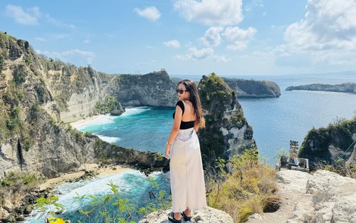 West & East Nusa Penida Day Tour in Bali by Premium Car