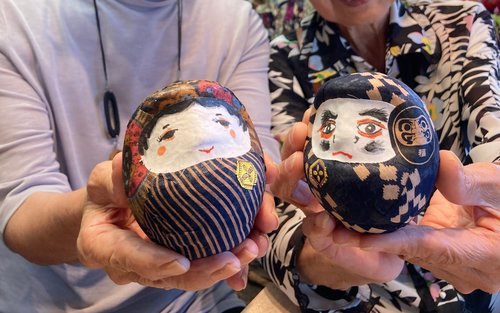 [Daruchan's House]  Daruma Cloth-Covering Experience