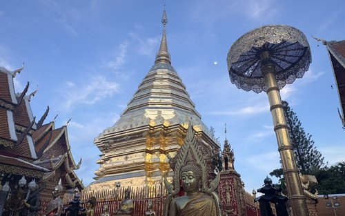 Chiang Mai: Wat Phra That Doi Suthep & Wat Pha Lat Evening Tour