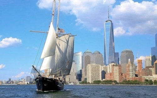 Croisière de jour ou nocturne avec les lumières de la ville à bord du Clipper City à New York