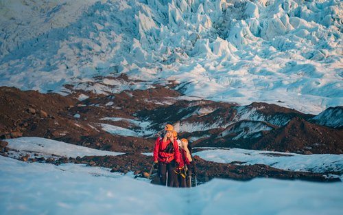 斯卡夫塔山瓦特納冰川探險之旅