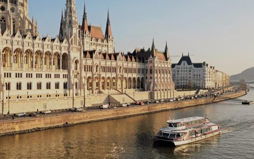 Plavba po Budapešti s audioprůvodcem
