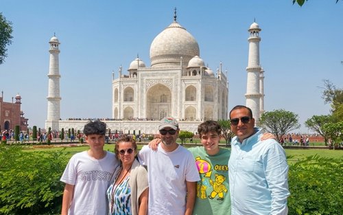 Taj Mahal & Agra Fort Historical Private Tour with Flight Transfer