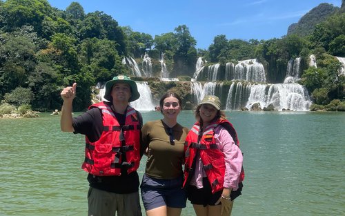 Tour Cao Bằng 3N3Đ với The Loop Tours