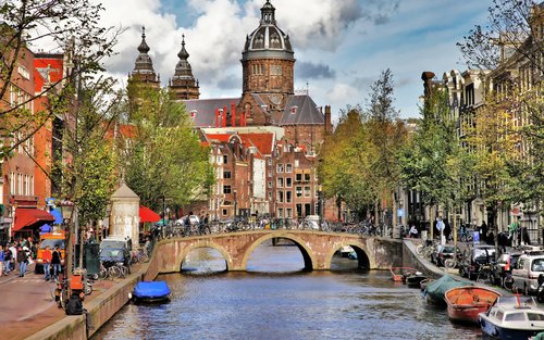 Lawatan Peribadi Berjalan Kaki di Amsterdam
