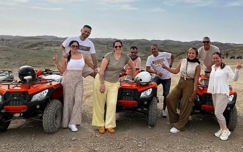 Excursión de medio día en quad y paseo en camello por el desierto de Agafay en Marrakech
