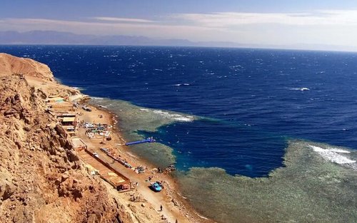 ¿Por qué los mejores sitios de buceo en Sharm el-Sheikh 2026 lideran el ranking del Mar Rojo?