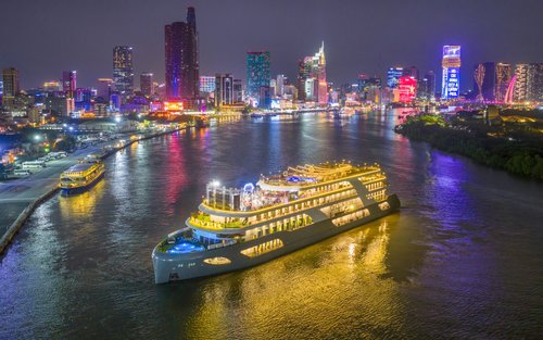 Du thuyền REVER: Hành trình ẩm thực tinh tế dọc theo Sông Sài Gòn