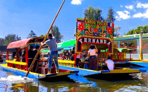 Xochimilco, Coyocan & Frida Kahlo with optional Lunch