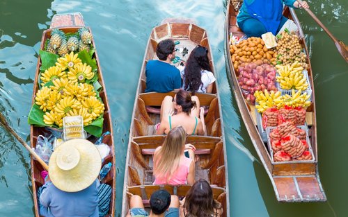 丹嫩莎朵水上市场及美功铁路之旅