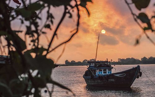 Hoi An River Life Photography Guide Tour