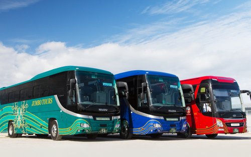 沖縄ヒップホップバスツアー：古宇利島、万座毛など