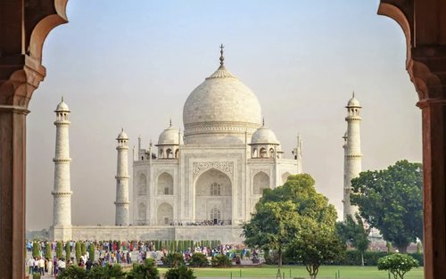 从德里出发：泰姬陵、阿格拉堡、小泰姬陵超快速列车之旅