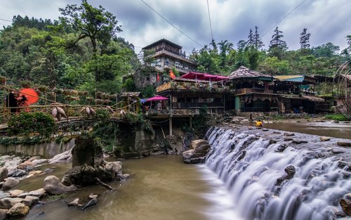 Cat Cat Village Half-day Guided Tour from Sapa