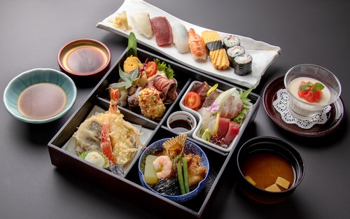 Shiroyama Hotel Kagoshima: Hot Springs & Gourmet Lunch Experience