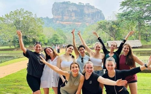 可伦坡、卡卢特勒或本托塔出发：狮子岩及丹布勒一日游