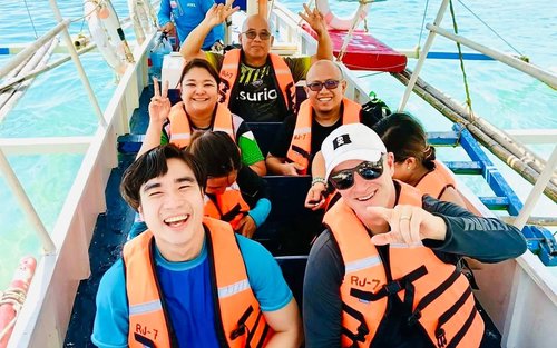 Guimaras Islandhopping Private Guided Half-Day Tour
